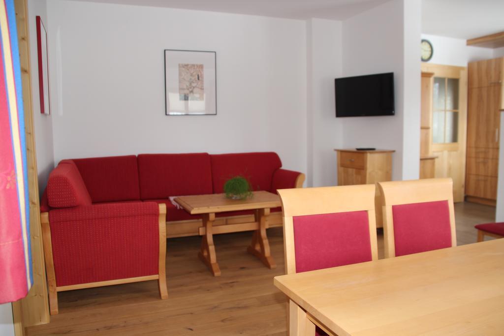 Ferienhaus Puercher Bad Mitterndorf Ruang foto
